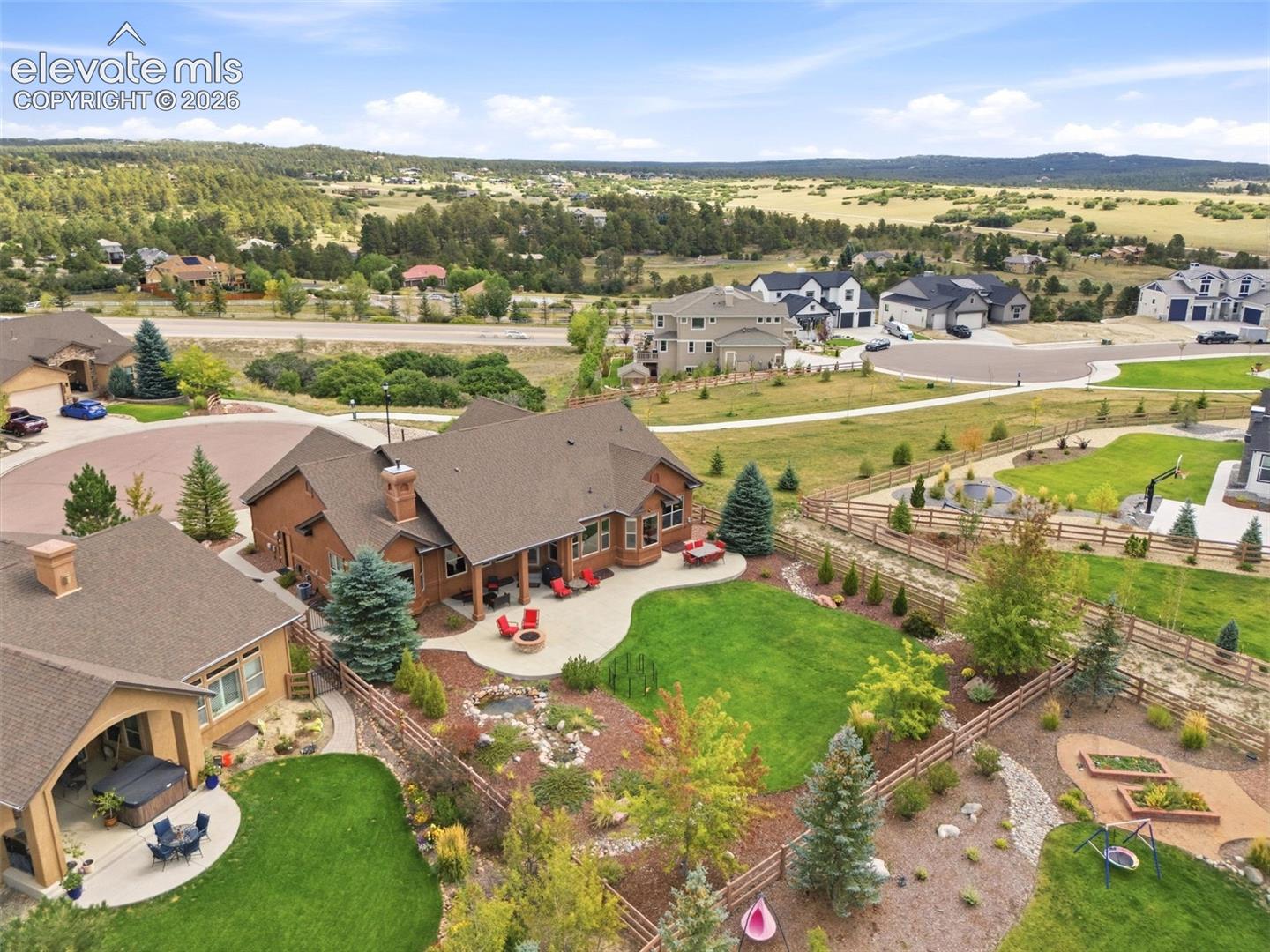 Listing photo 5 for 2477 Fieldbrook Court