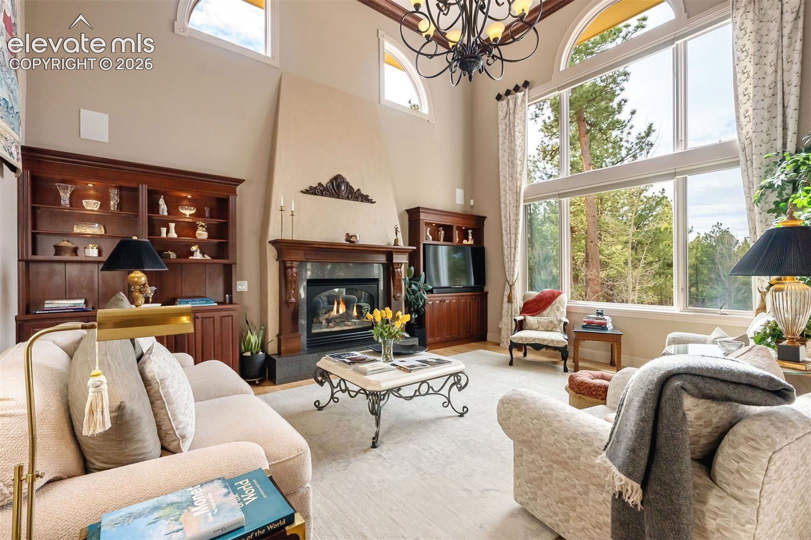 Listing photo 12 for 17507 Colonial Park Drive
