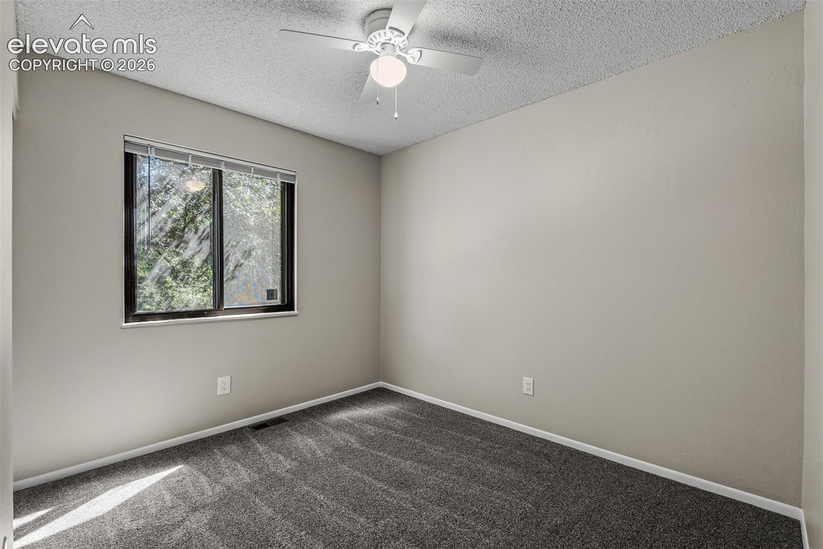 1675 Mineola Street, photo 20