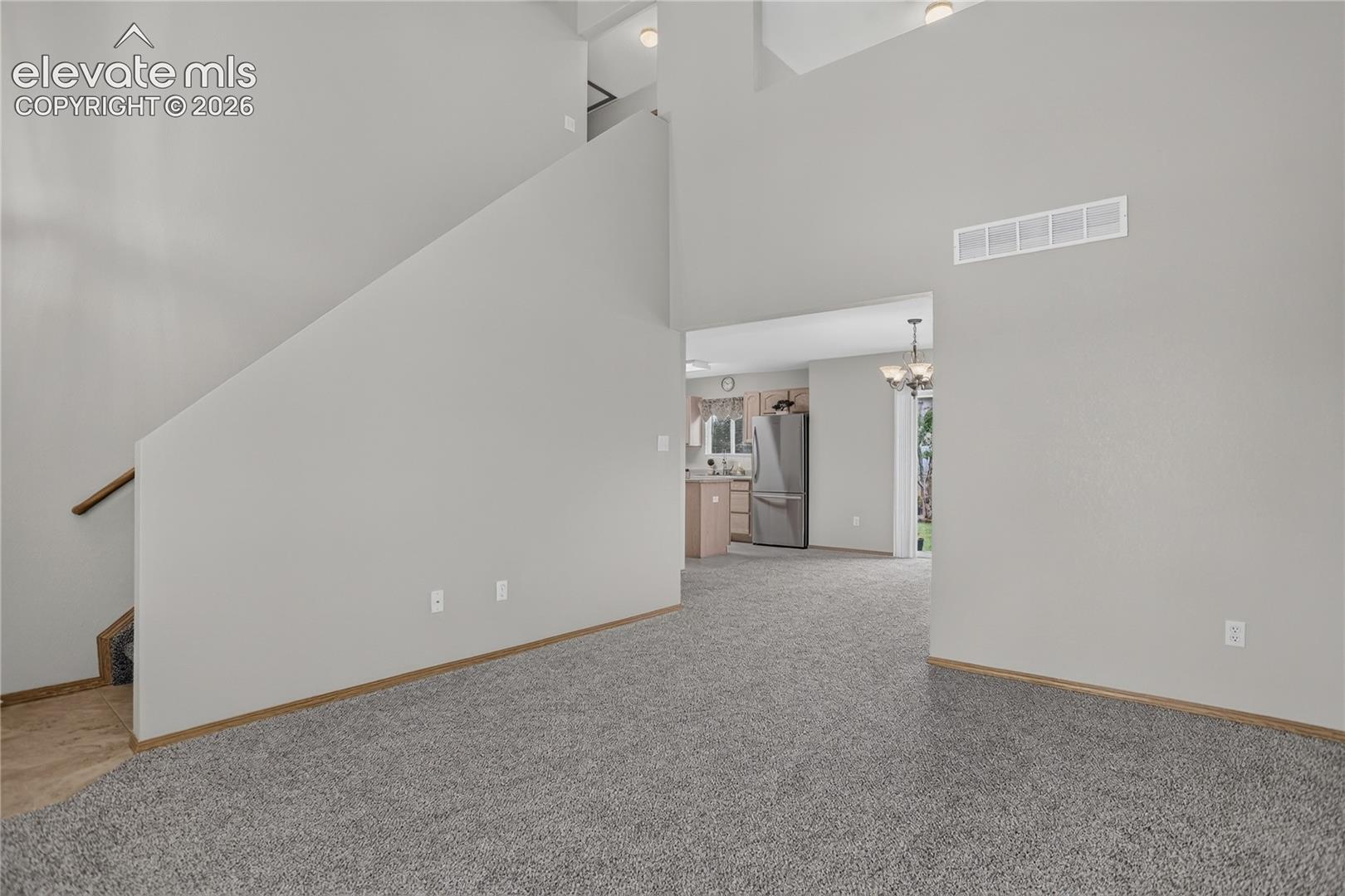 Listing photo 6 for 3046 W 22nd Street