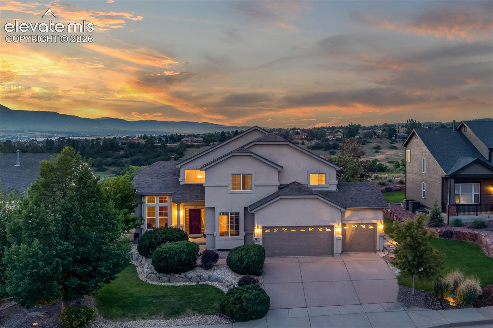 387 Fox Run Circle