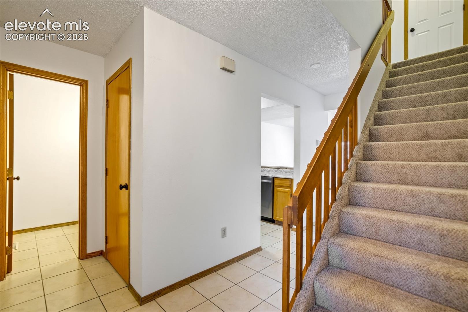 4323 Hunting Meadows Circle, photo 16
