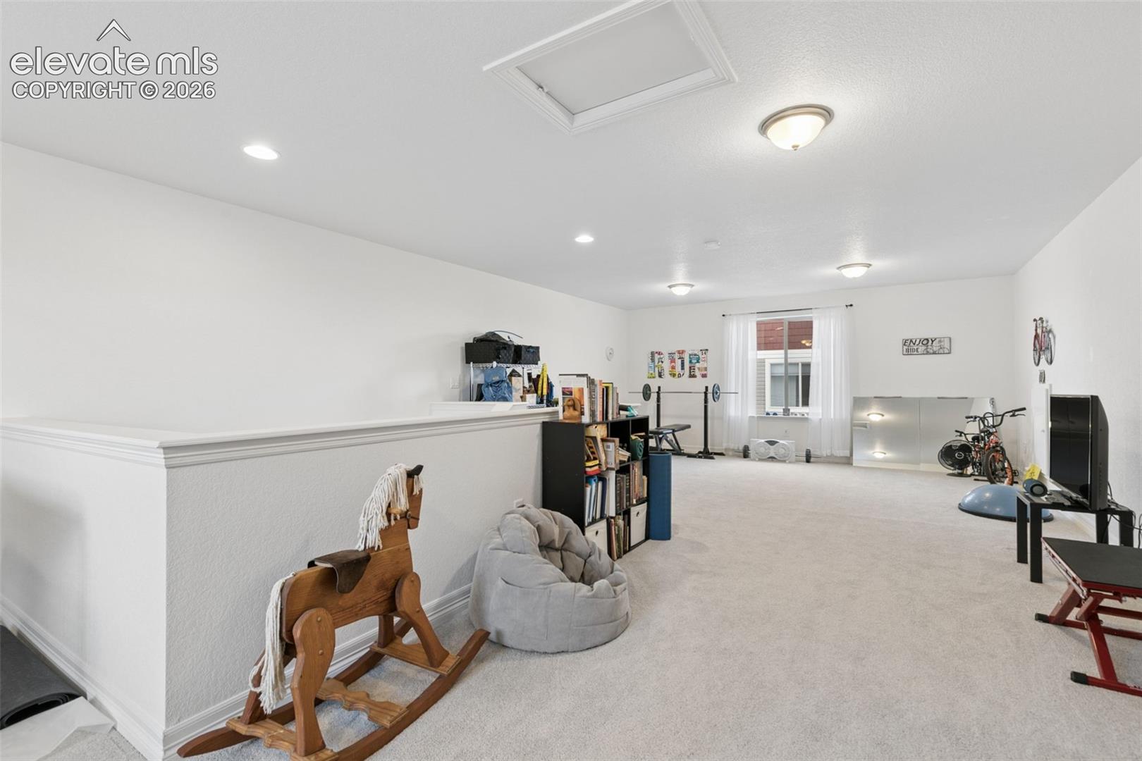 Listing photo 29 for 8948 Braemore Heights