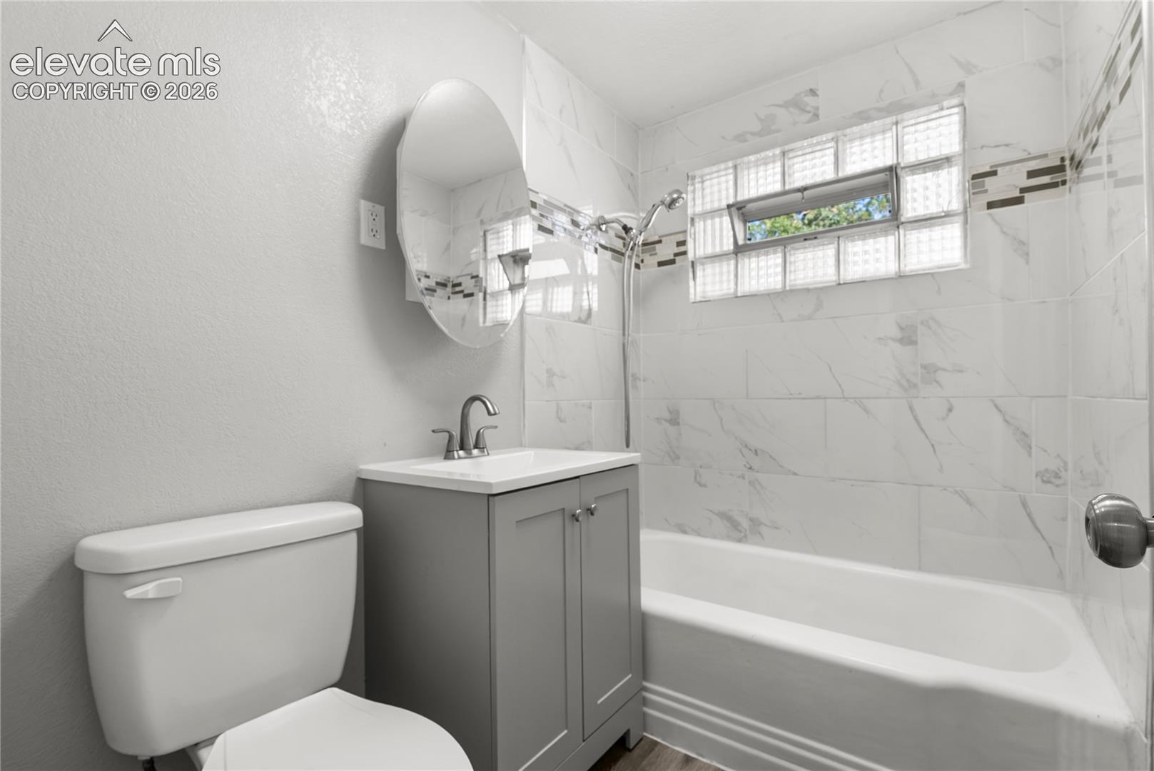 Listing photo 25 for 1606 Navajo Circle