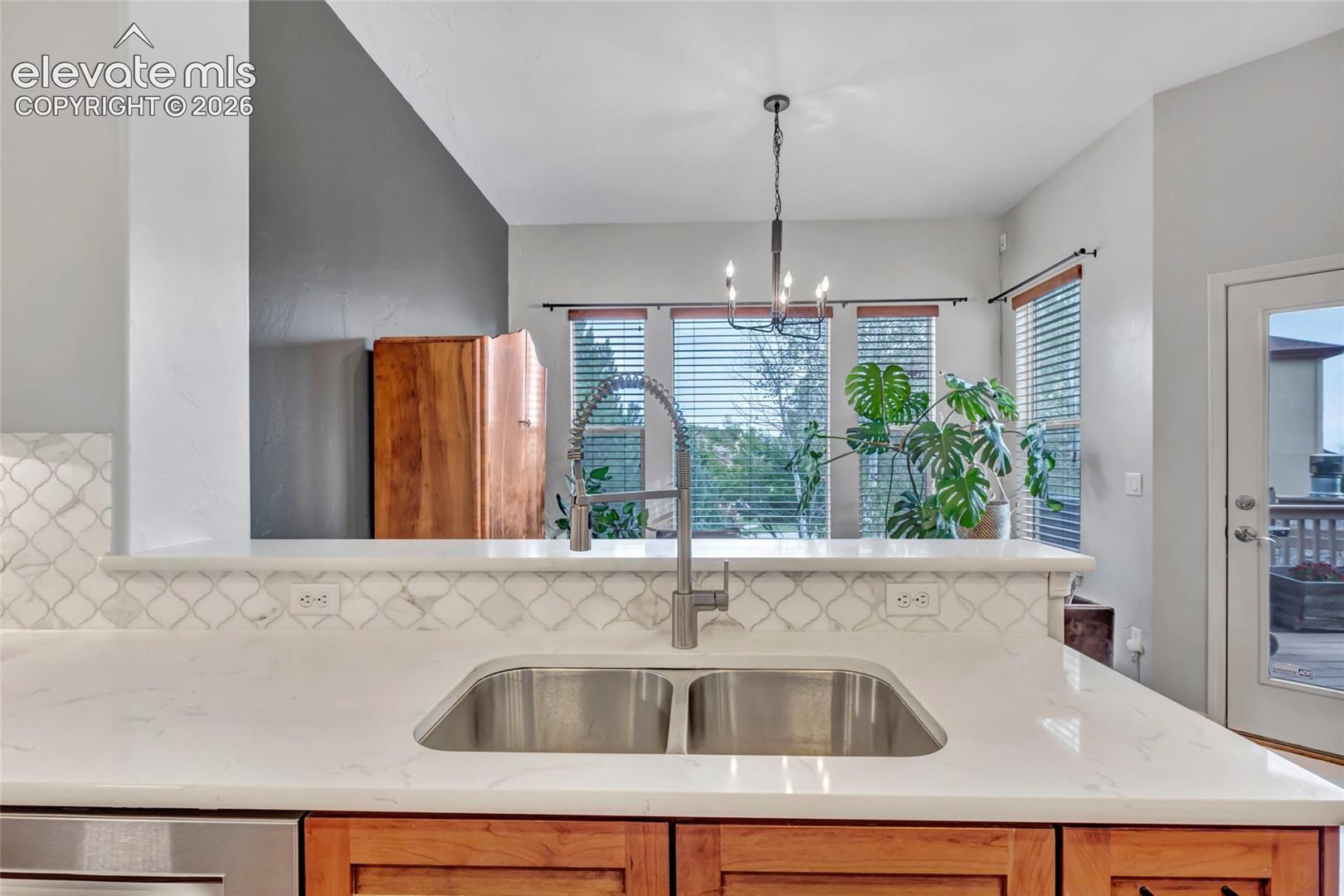 Listing photo 20 for 9043 Stony Creek Drive