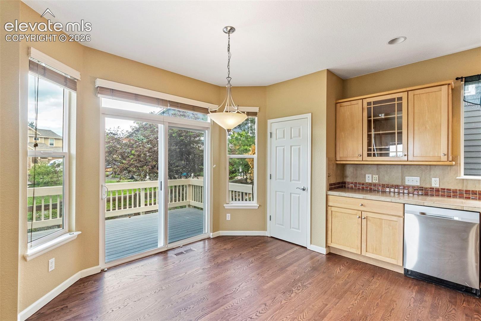 Listing photo 22 for 3465 Fantasy Place
