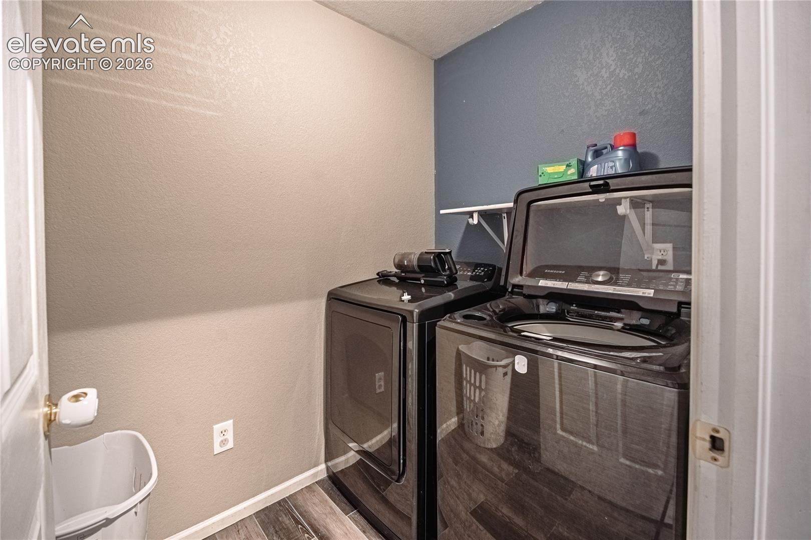 Listing photo 18 for 1395 Legend Oak Drive