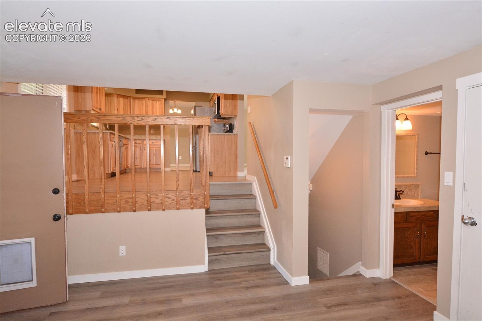 5020 Barcelona Way, photo 13