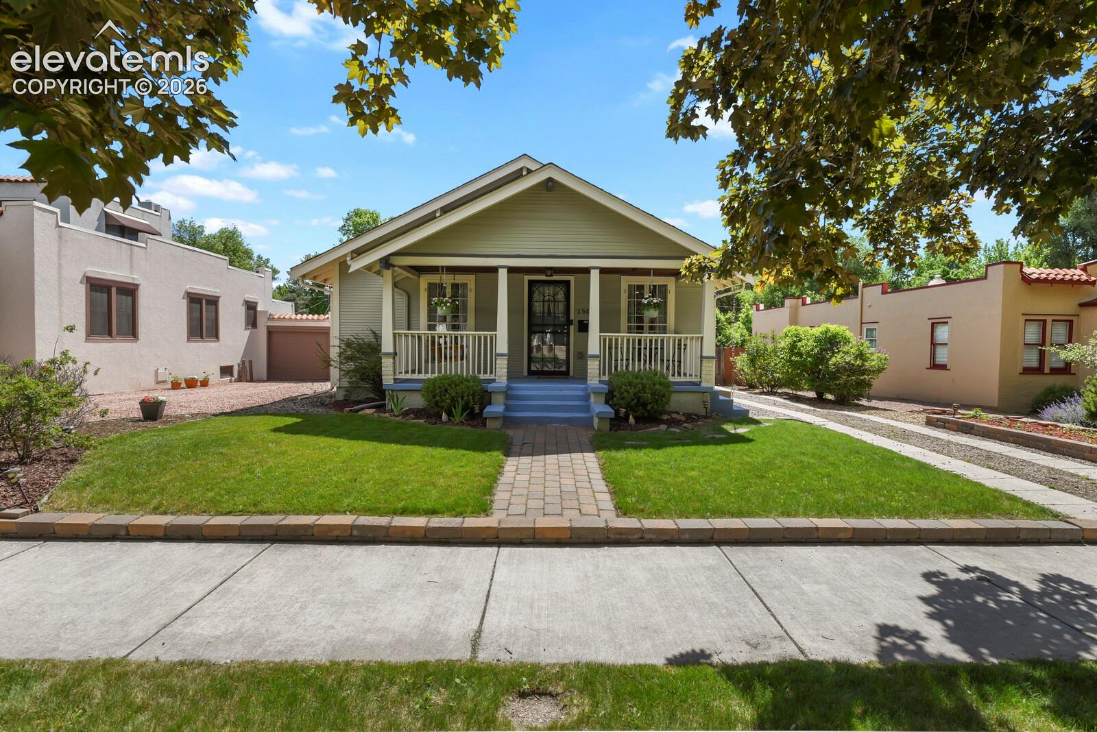 Listing photo 3 for 1507 N El Paso Street