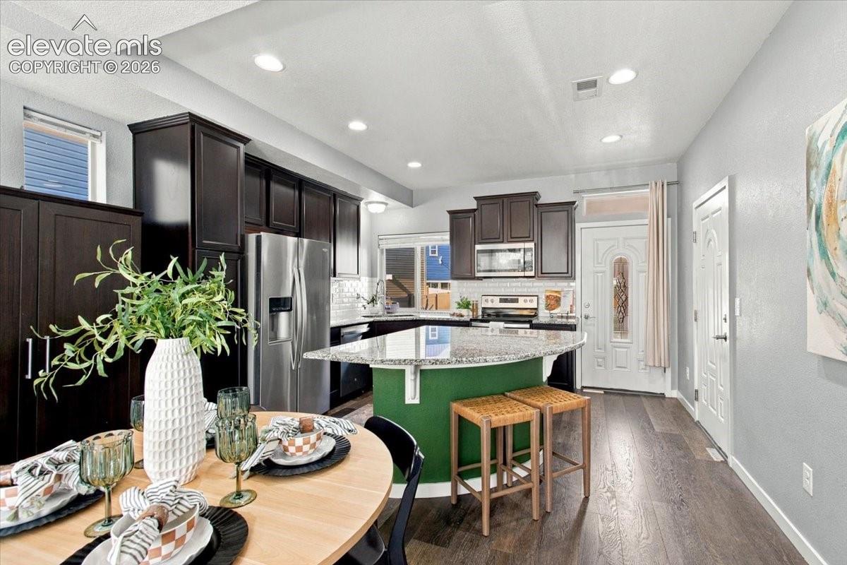 Listing photo 9 for 6578 Shadow Star Drive