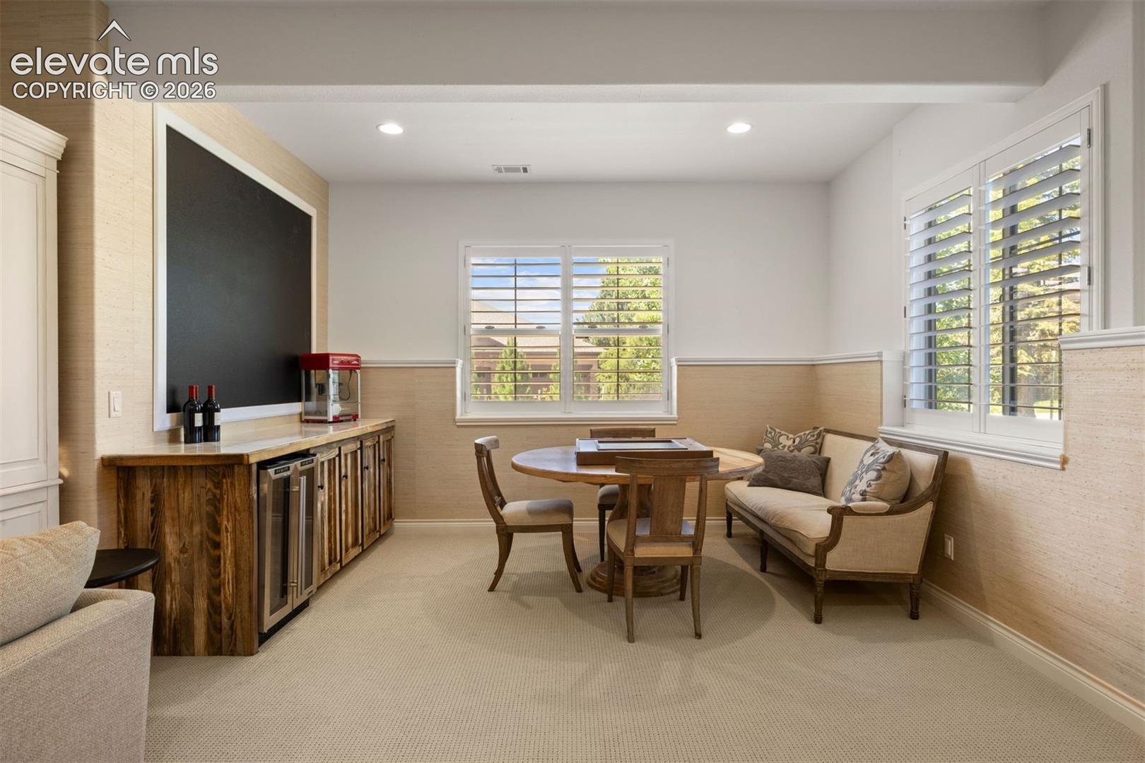 Listing photo 40 for 2151 Saddleback Drive