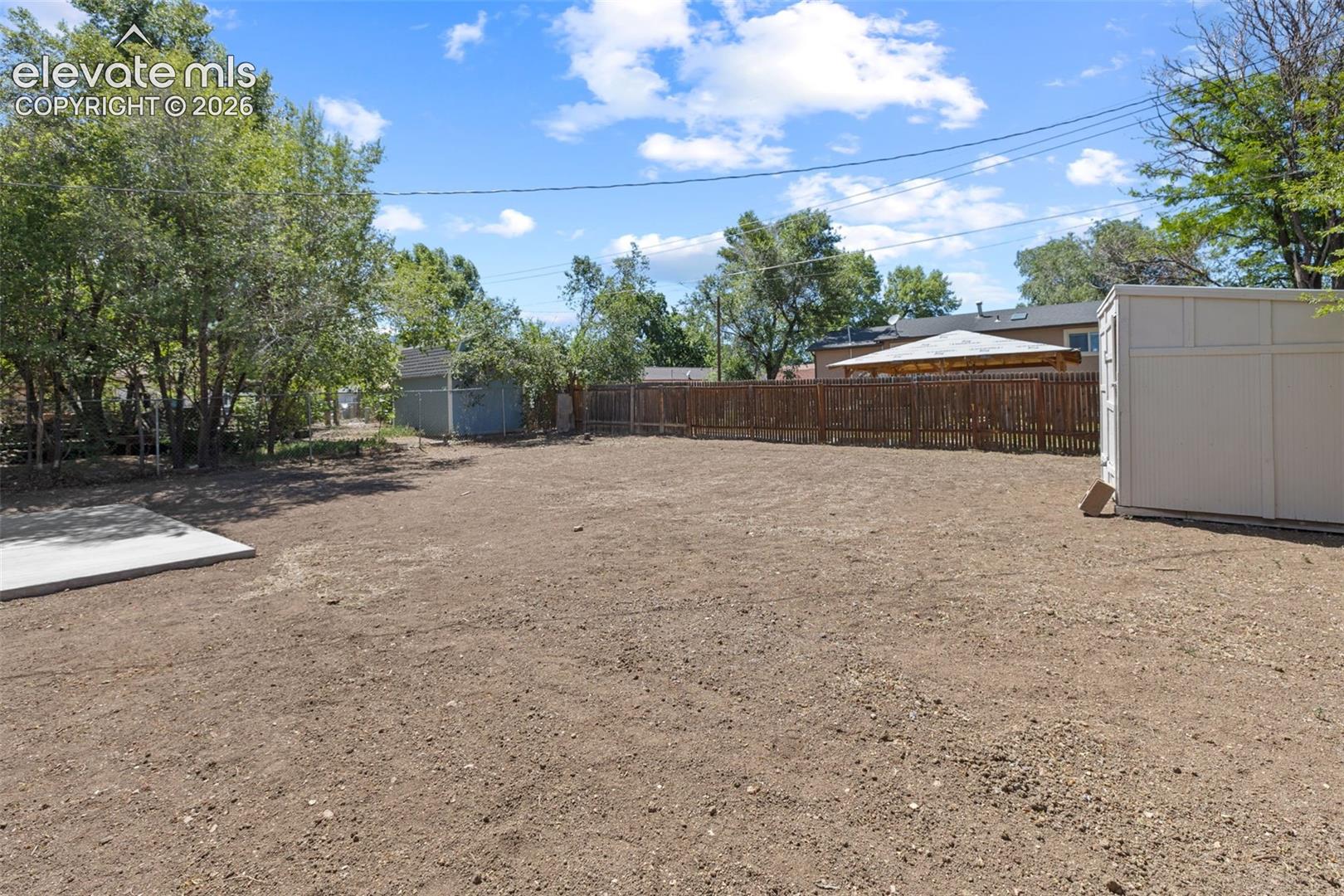 2540 Naples Drive, photo 32