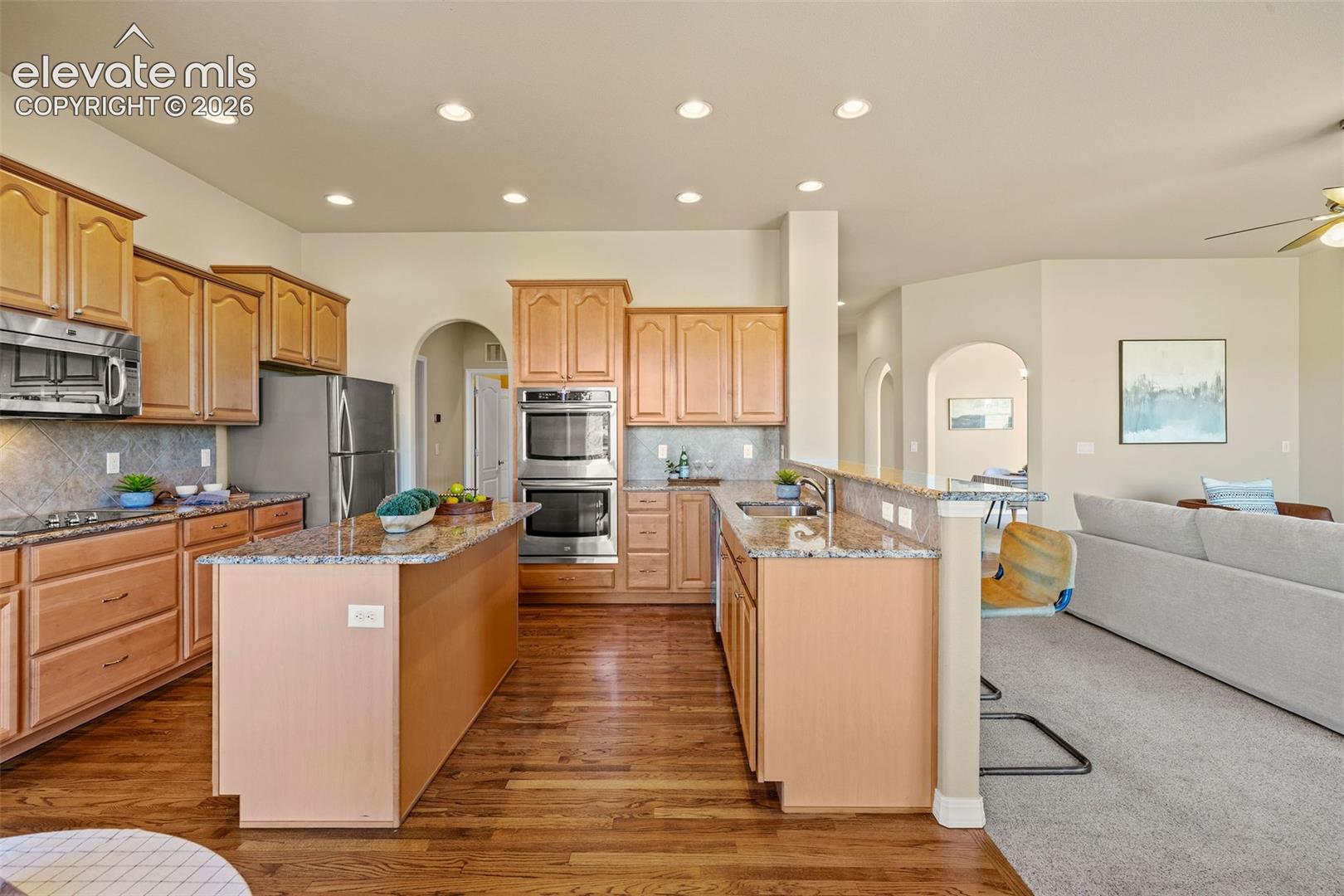 Listing photo 13 for 11386 San Luis Peak Way