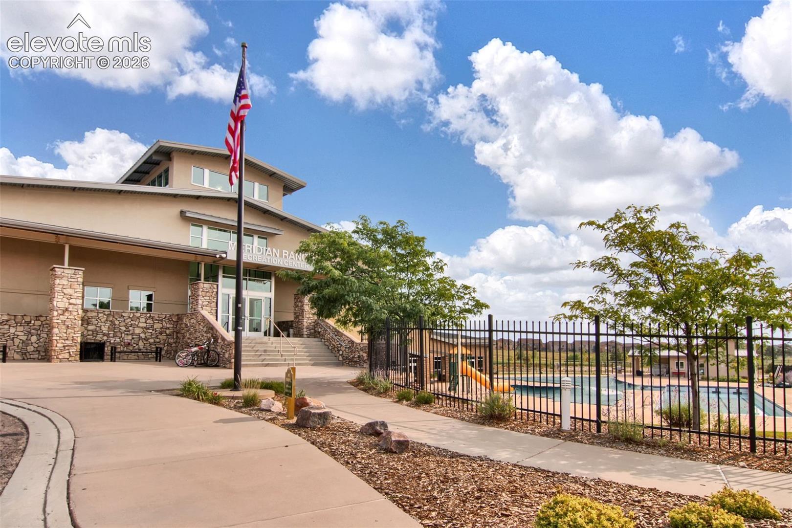 Listing photo 38 for 13107 Parkland Drive