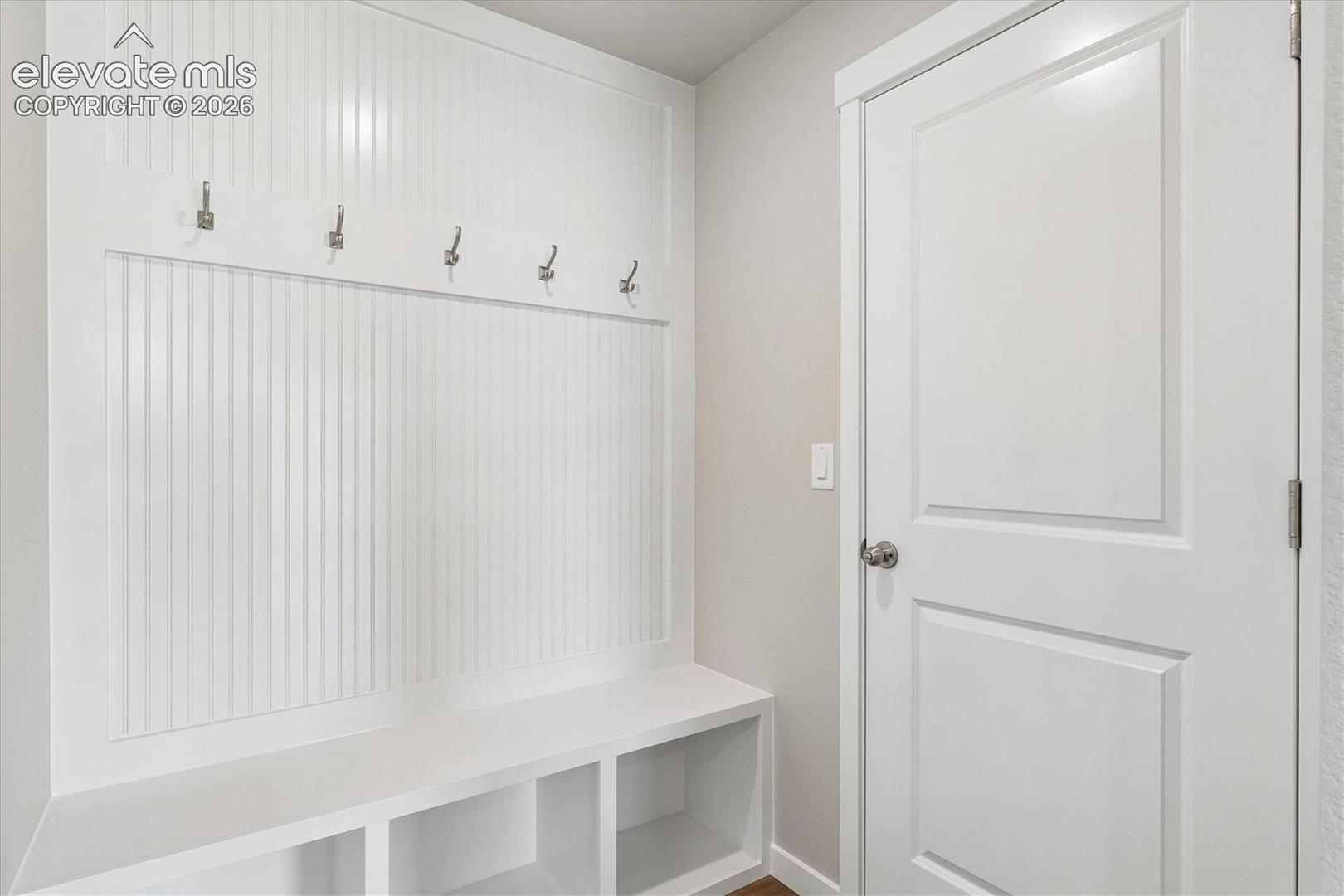 Listing photo 7 for 9695 Blaurock Drive