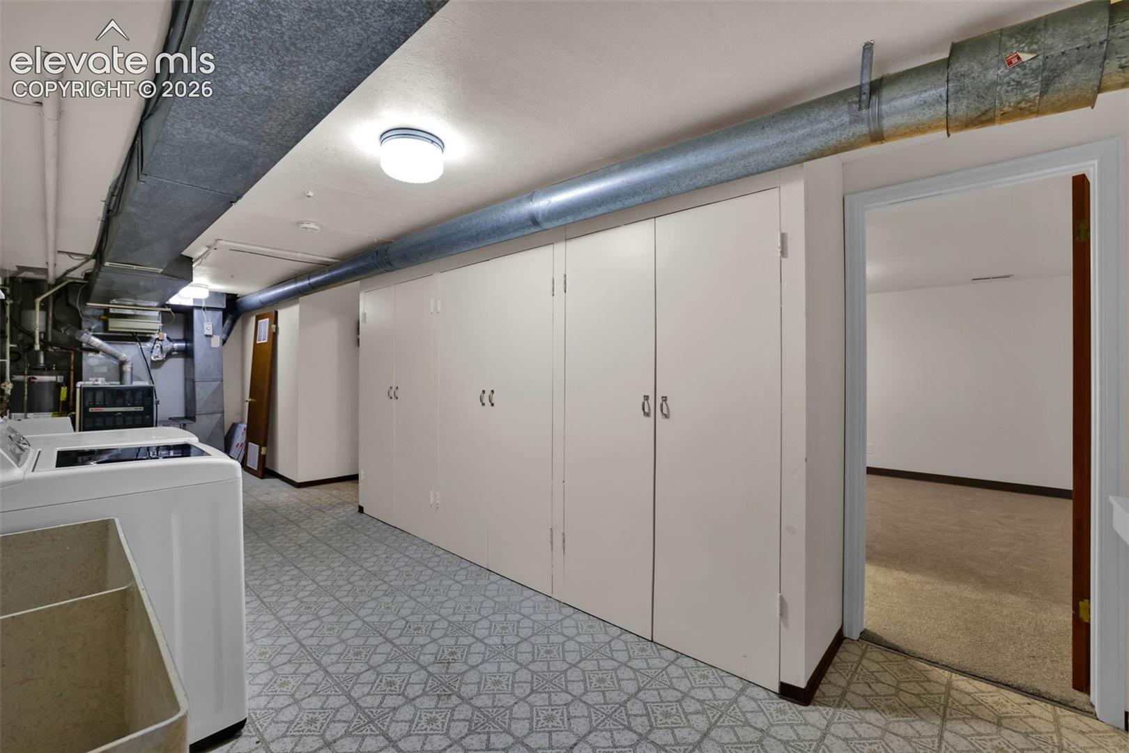 Listing photo 30 for 223 Crystal Hills Boulevard