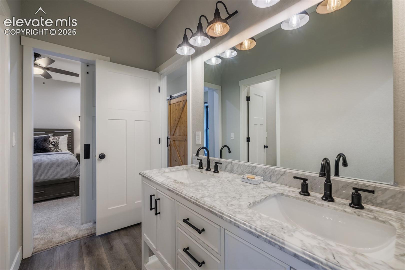 Listing photo 36 for 412 Obsidian Drive