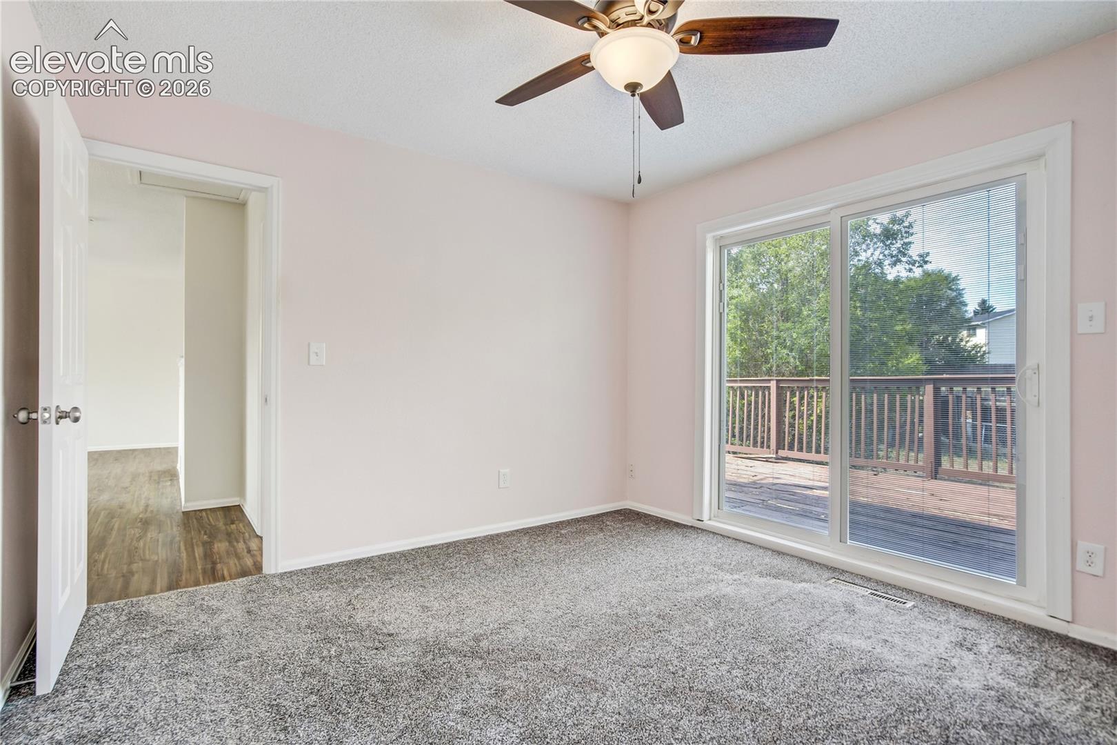 4340 Drummond Street, photo 22