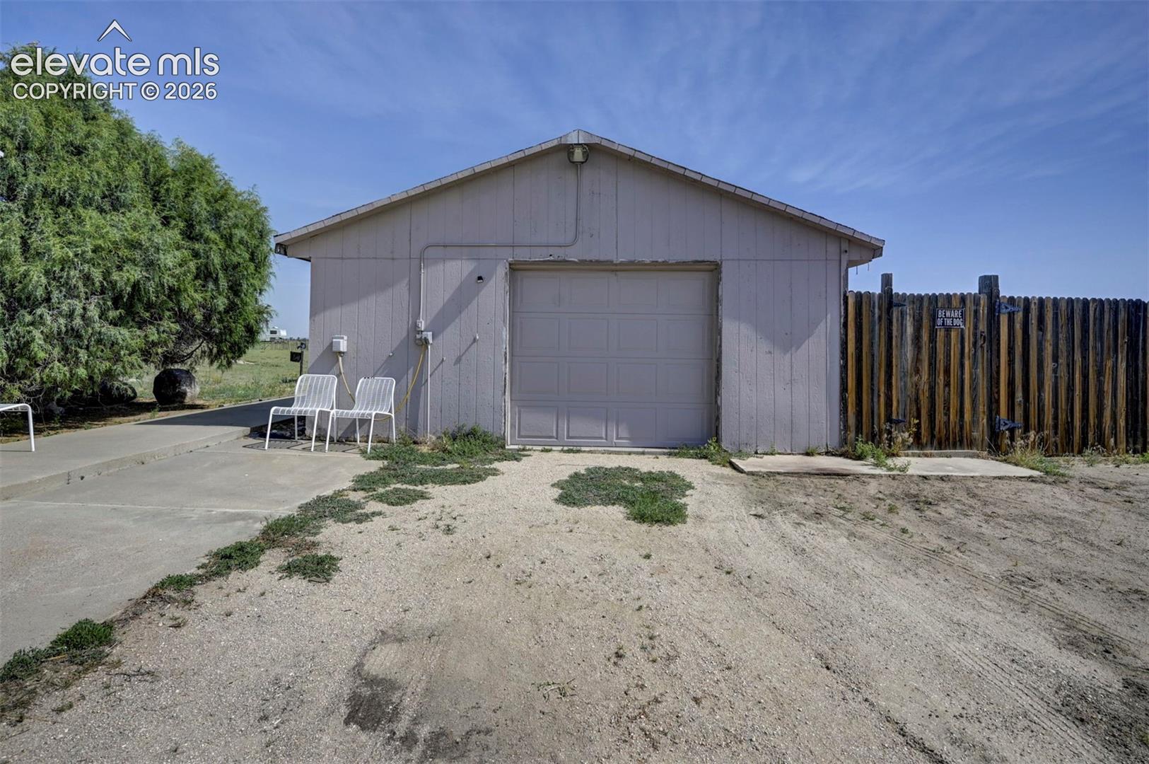 Listing photo 35 for 4125 Log Road