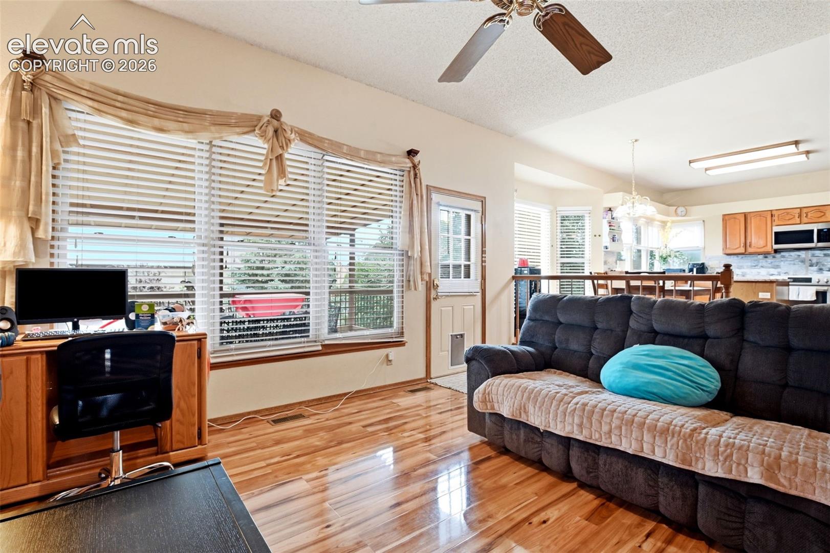 8435 Avens Circle, photo 15