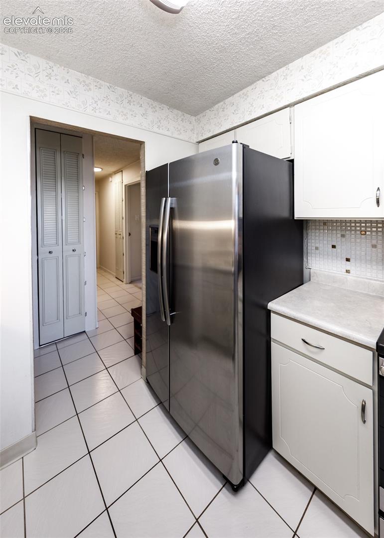 411 Lakewood Circle, photo 16