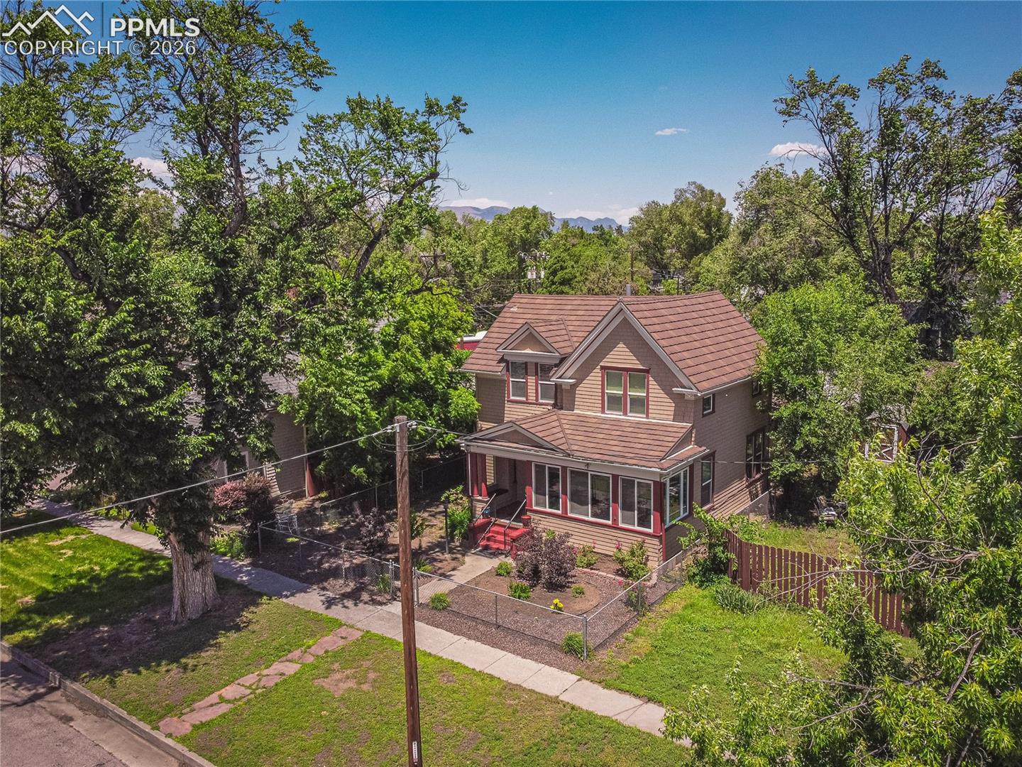 422 Dale Street, photo 42