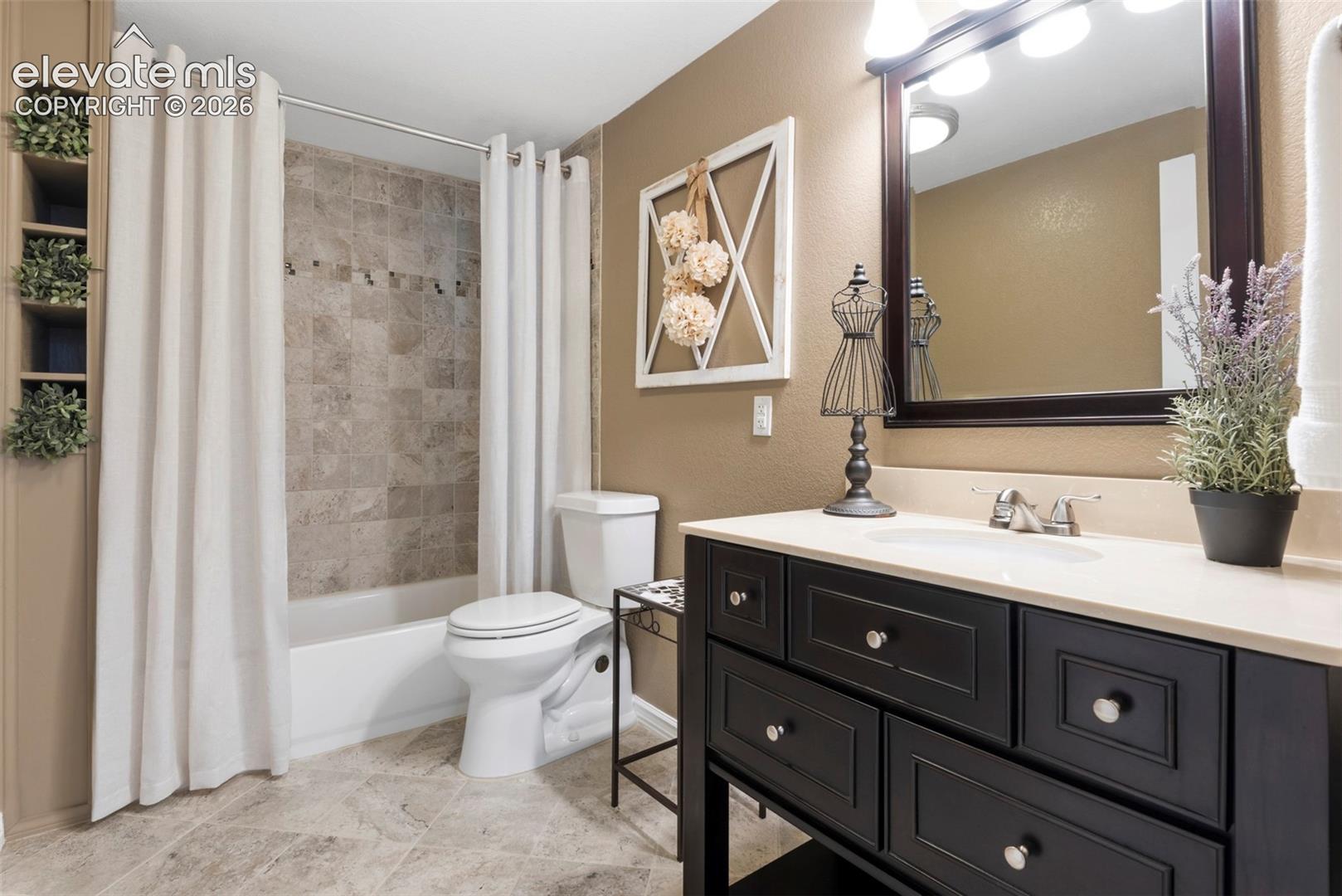 Listing photo 33 for 11803 Shadow Creek Court