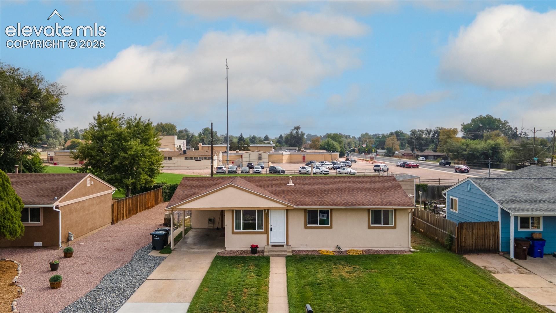 Listing photo 15 for 3 Otowi Drive