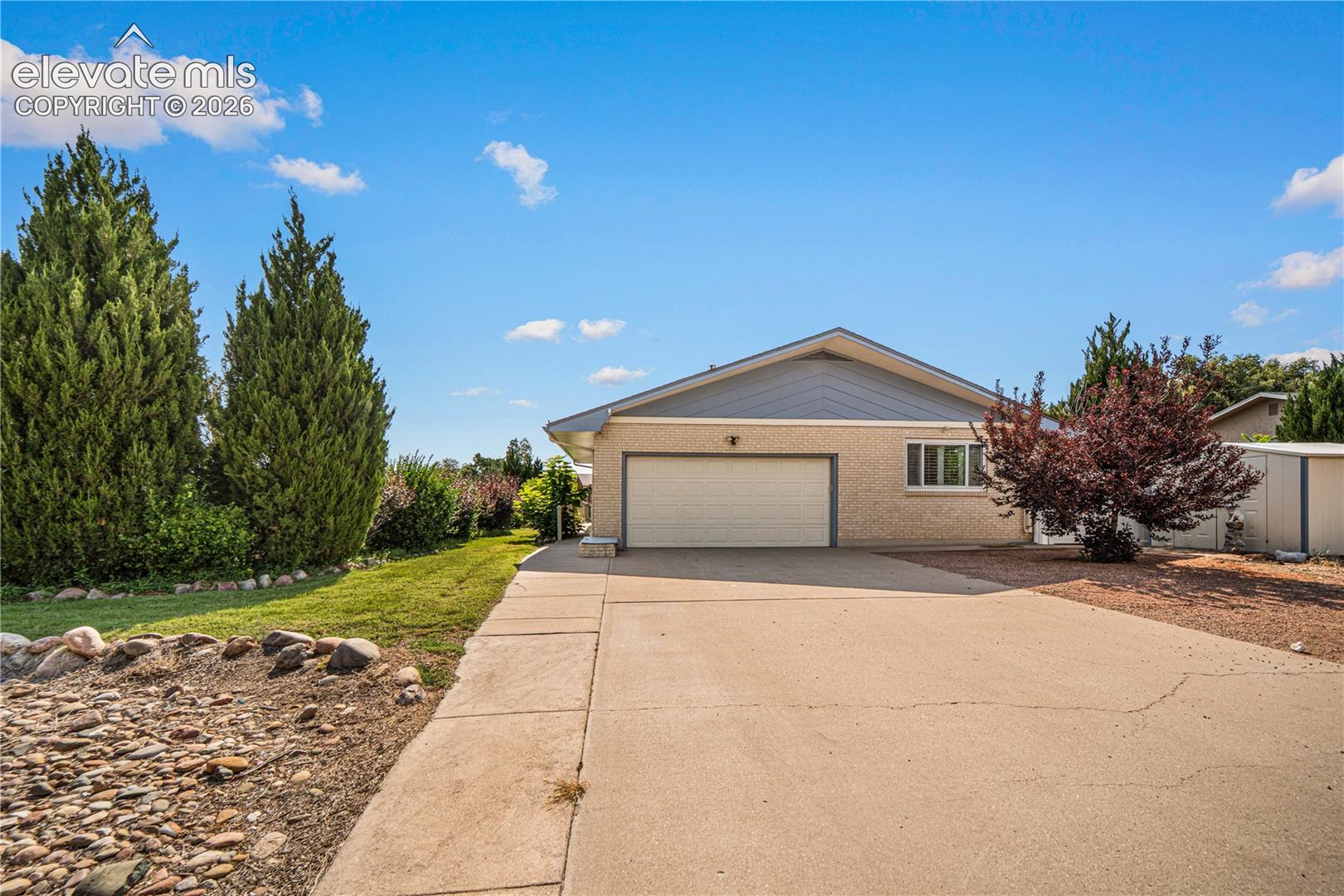 Listing photo 40 for 3514 St Clair Avenue