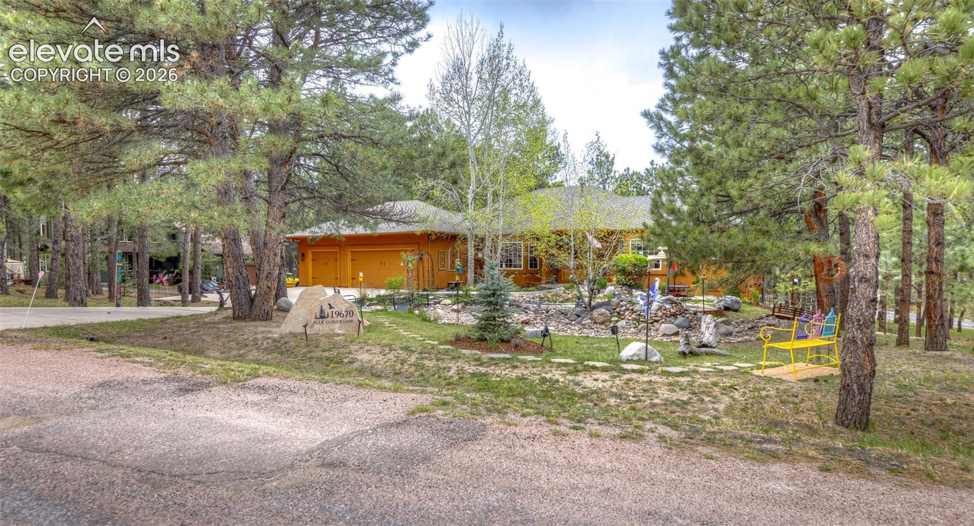 Listing photo 4 for 19670 Blue Clover Lane