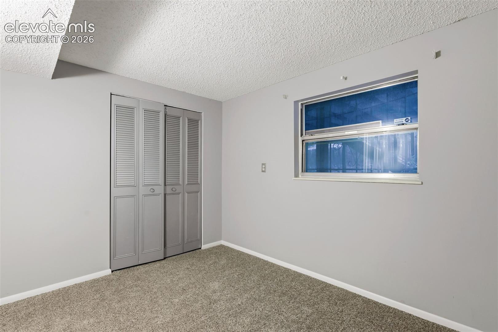 Listing photo 25 for 6973 Roaring Spring Avenue