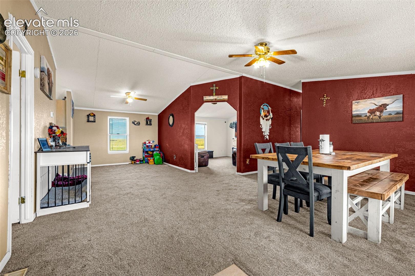 Listing photo 4 for 36925 Shear Road
