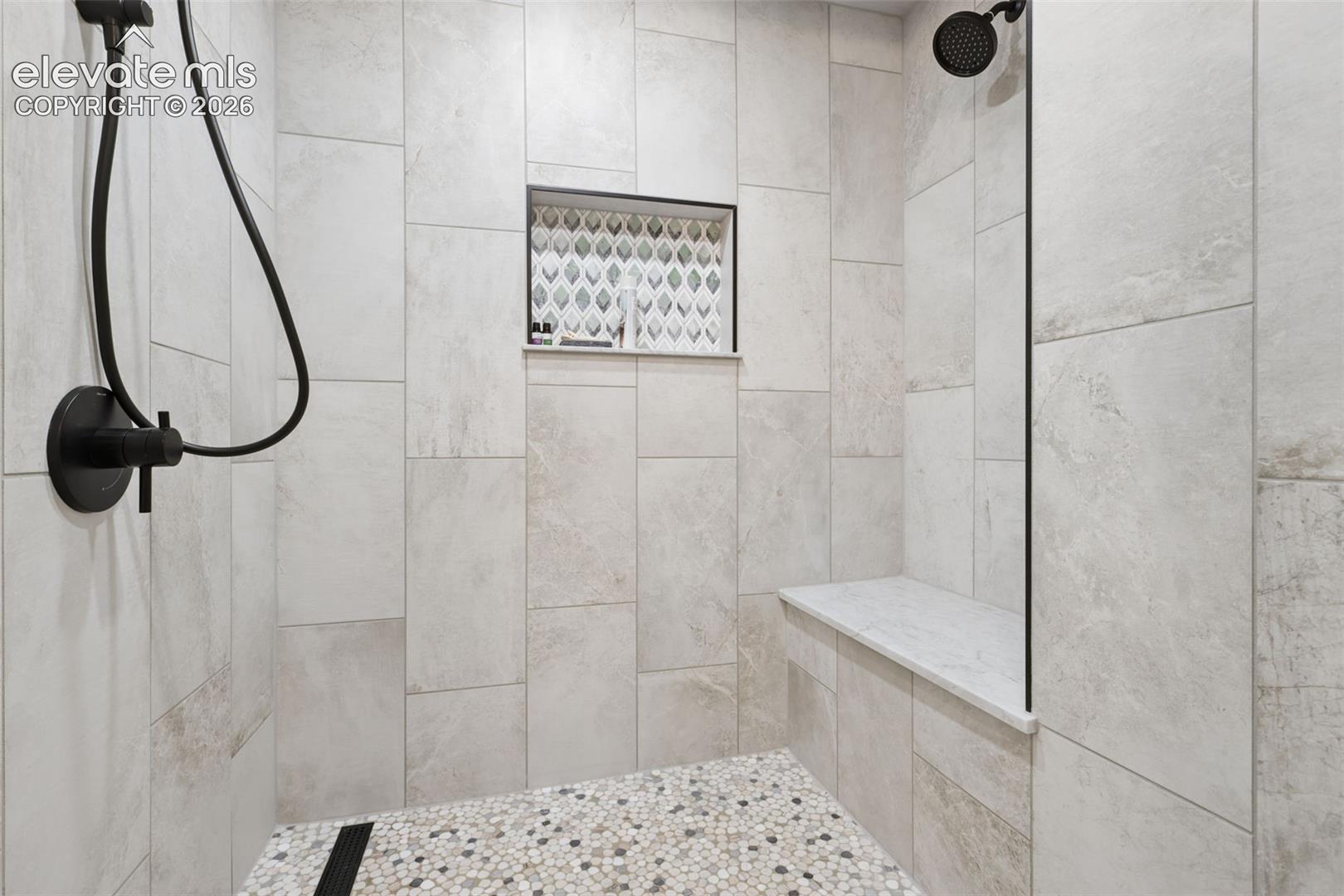 6723 Bishop Drive, photo 16