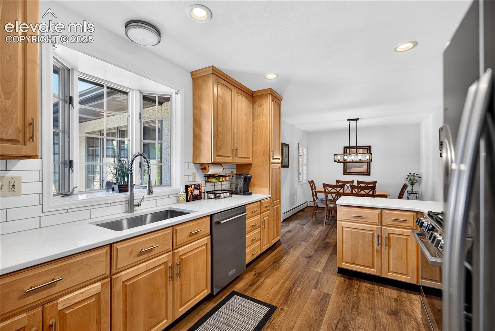 2204 Cascade Avenue, photo 7