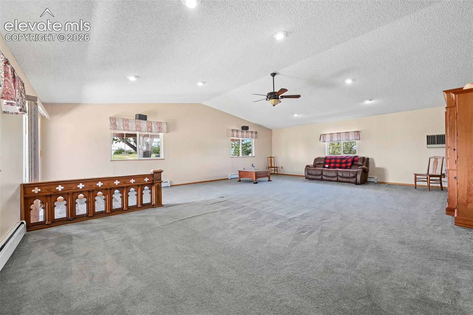 Listing photo 7 for 35035 Shear Road