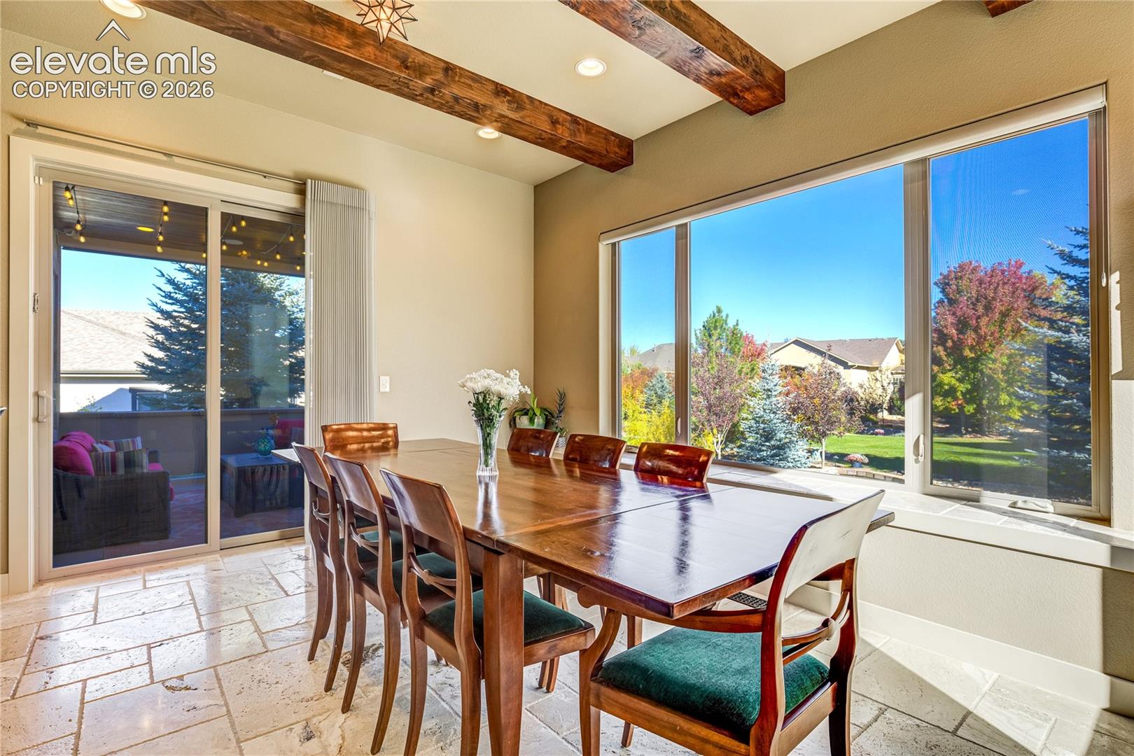 Listing photo 9 for 12427 Creekhurst Drive
