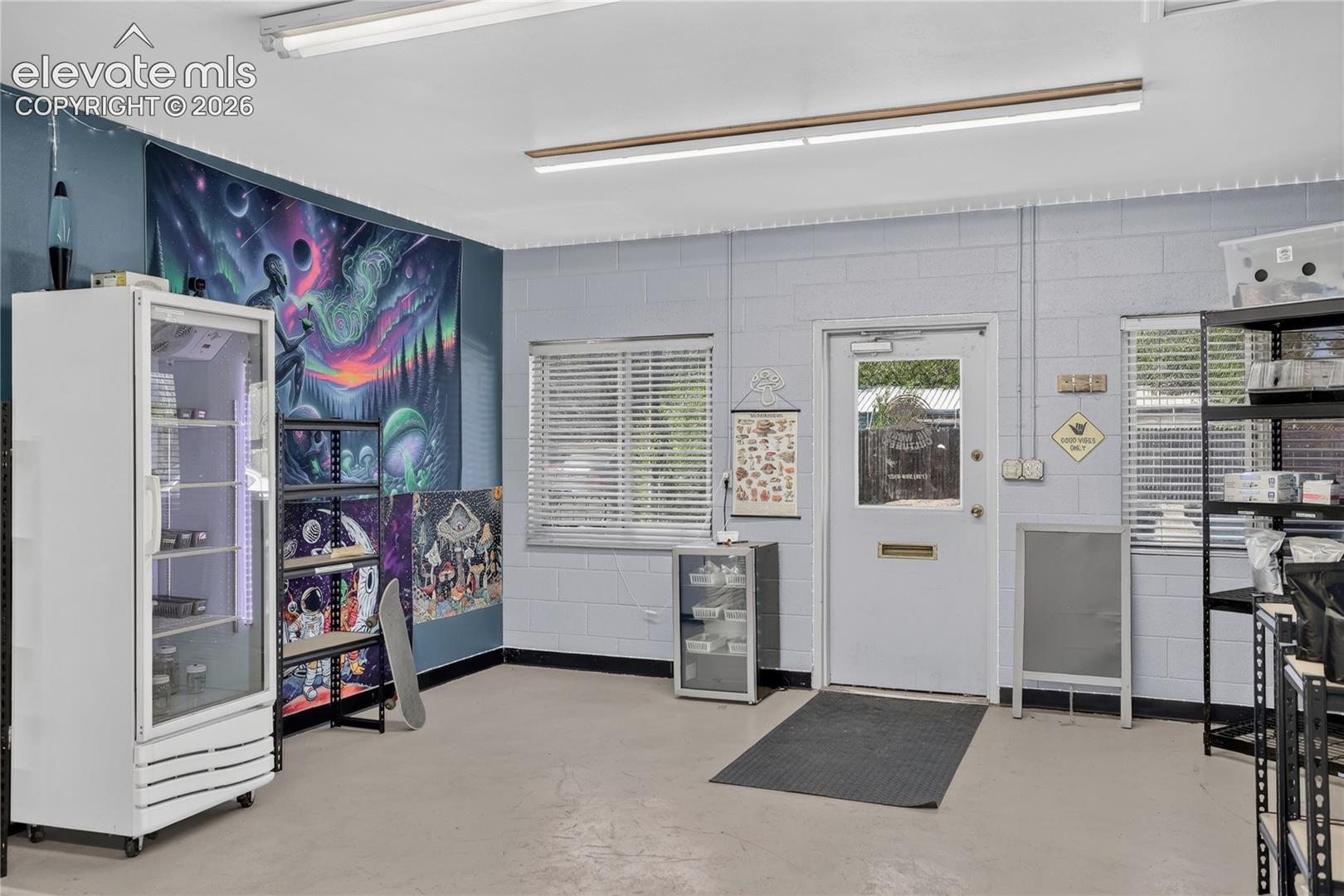 Listing photo 16 for 2382-B E Boulder Street