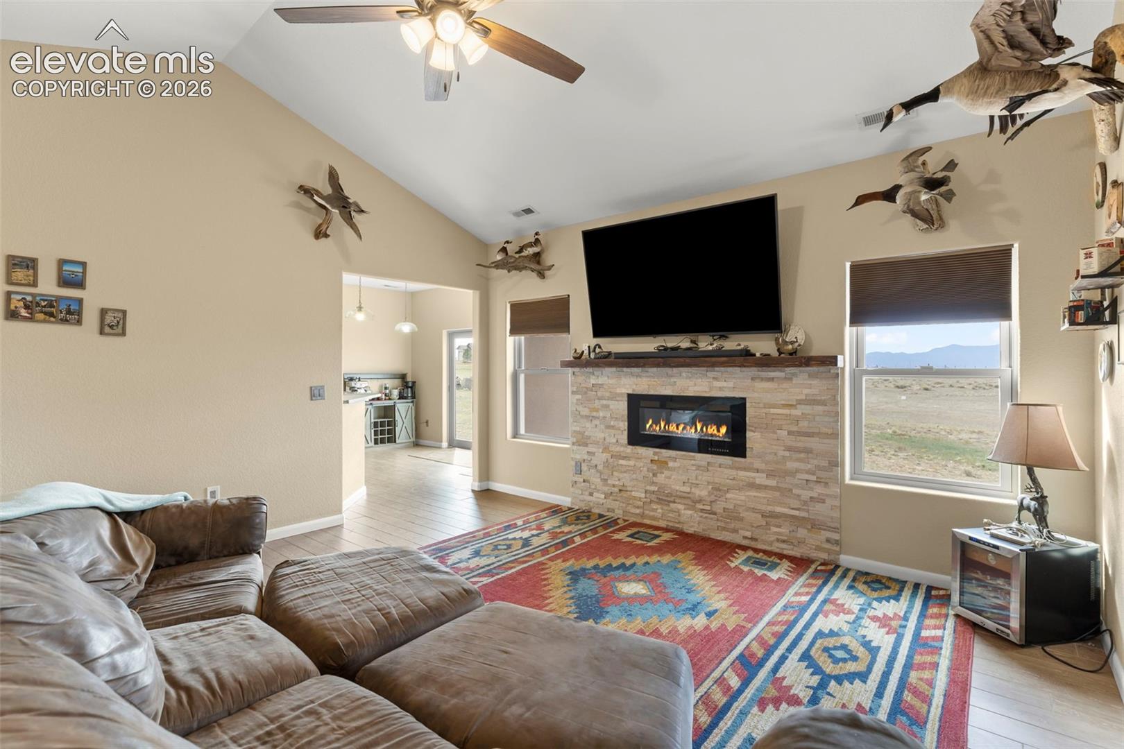 Listing photo 7 for 3140 Hoofprint Road