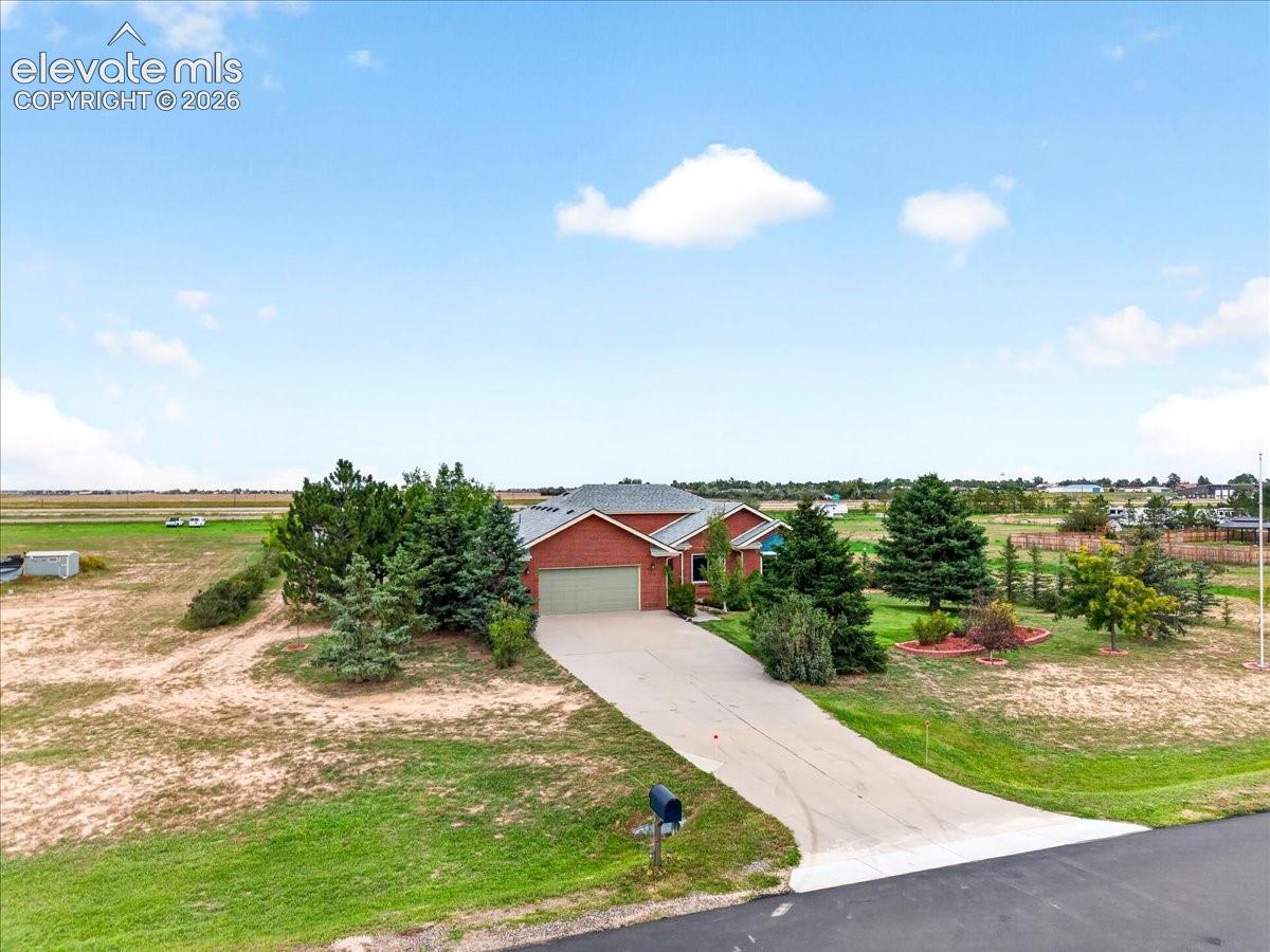 Listing photo 37 for 55739 E Apache Place