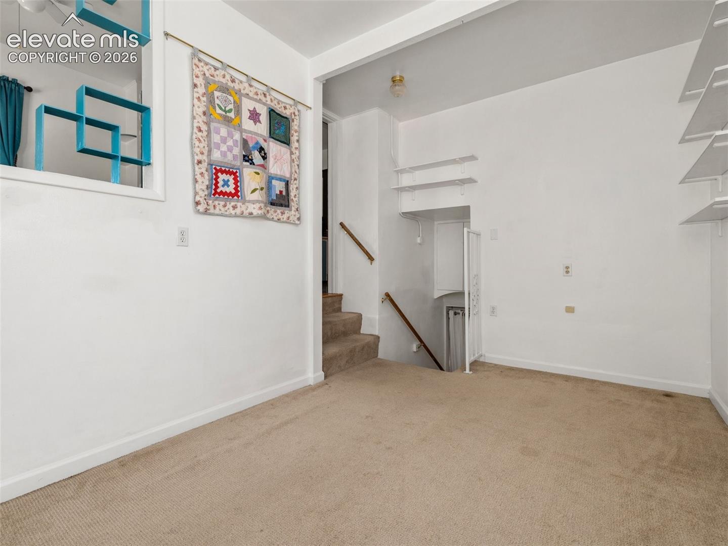 Listing photo 8 for 626 Jackson Street