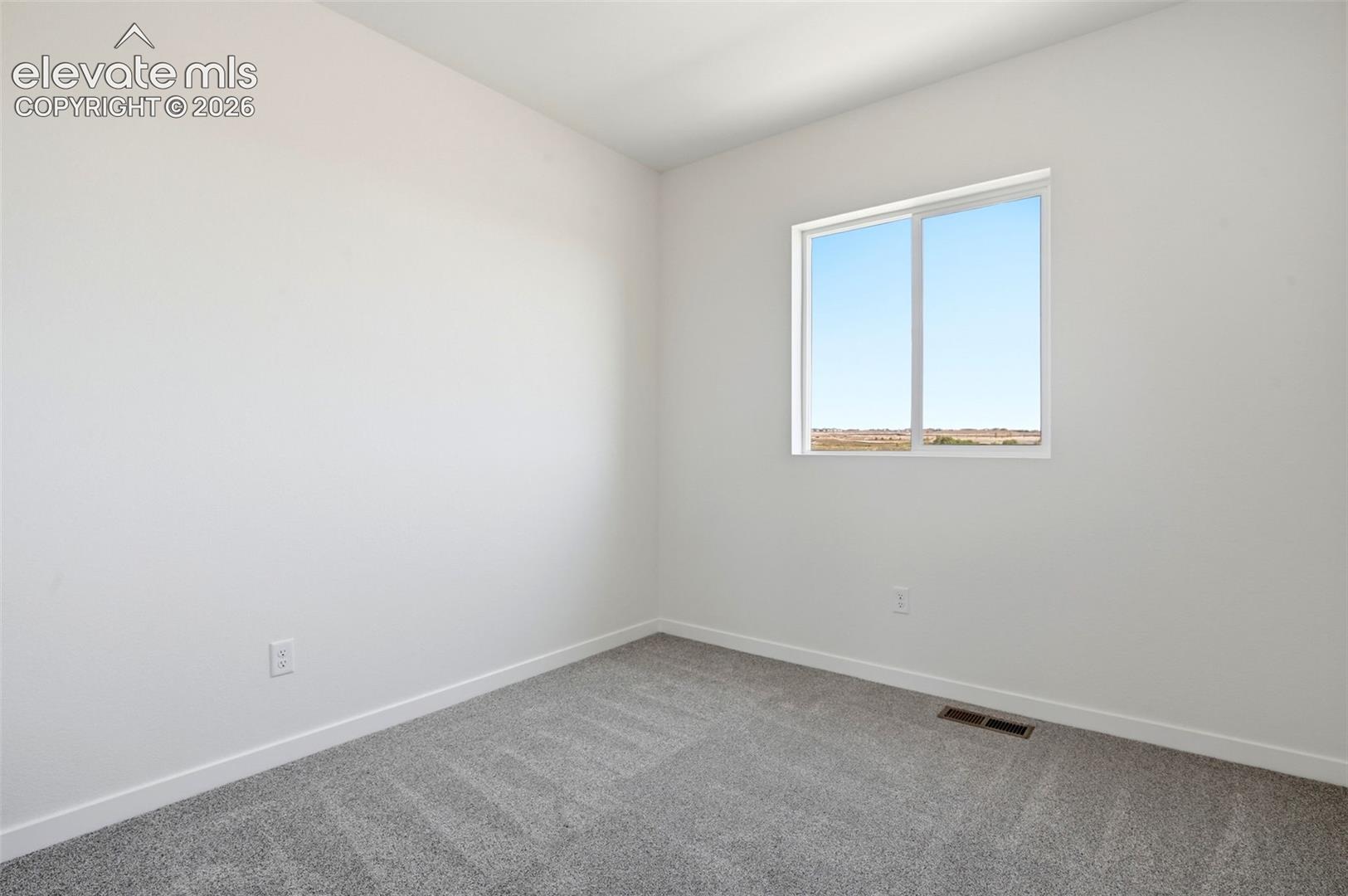 Listing photo 35 for 8039 School House Drive