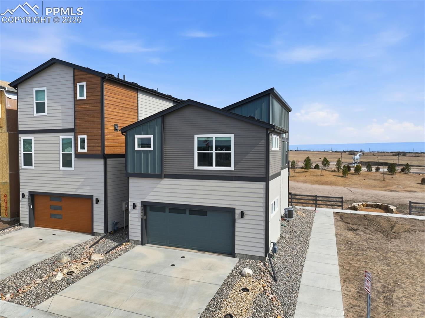 9456 Traveler Terrace, photo 30