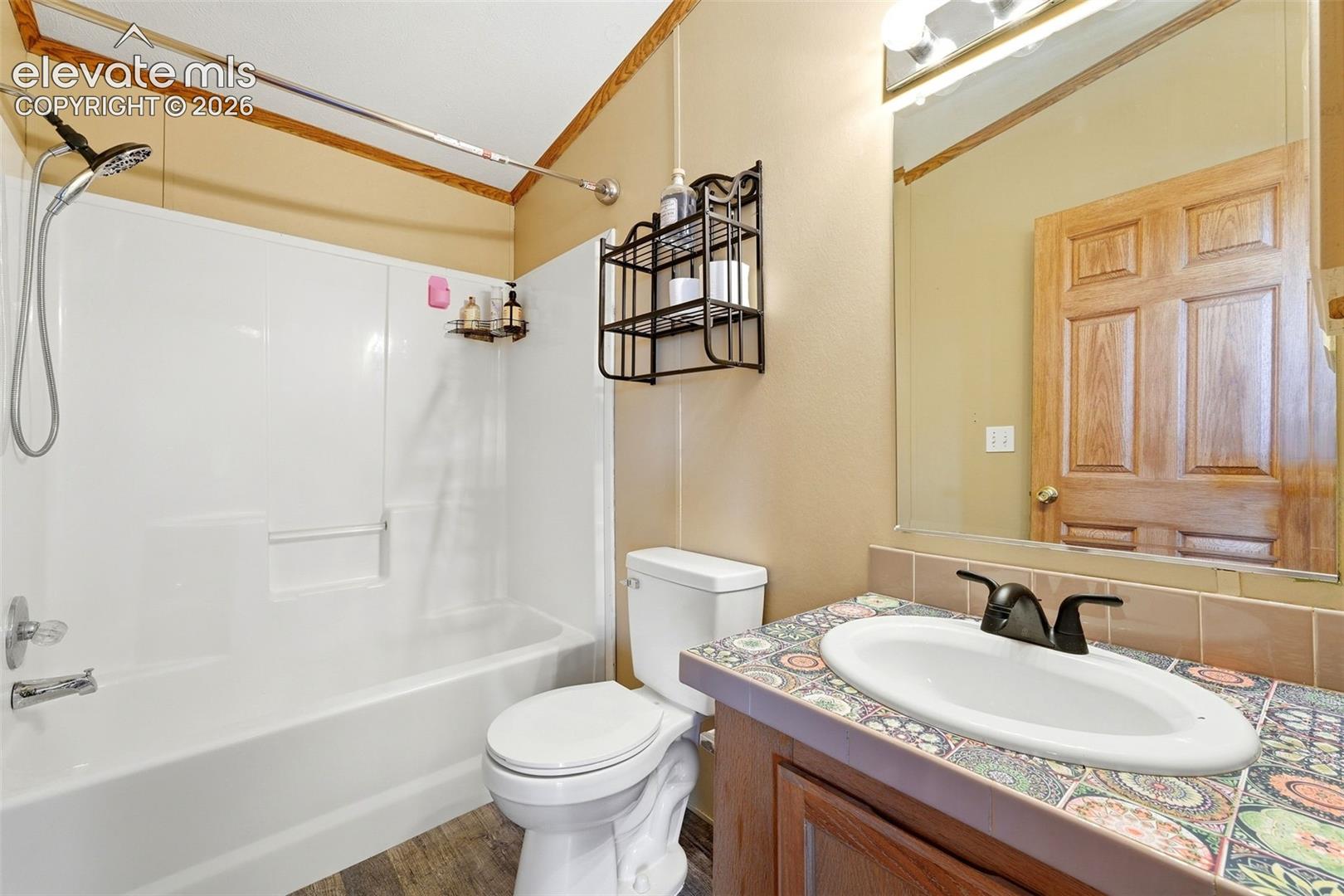 Listing photo 8 for 10635 Via Vaquaro Point