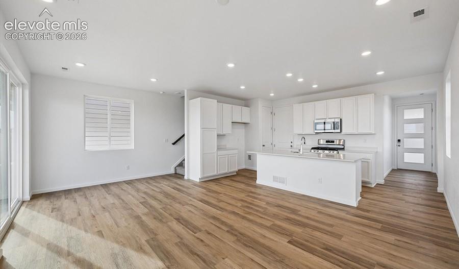 Listing photo 9 for 2510 Milano Way