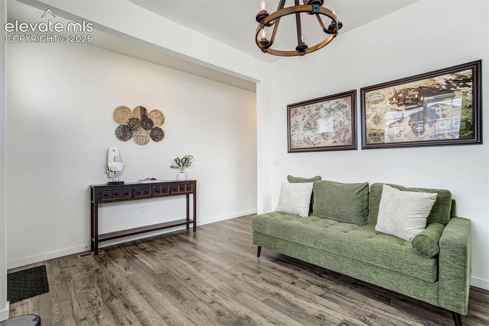 Listing photo 5 for 2110 Indian Balsam Drive