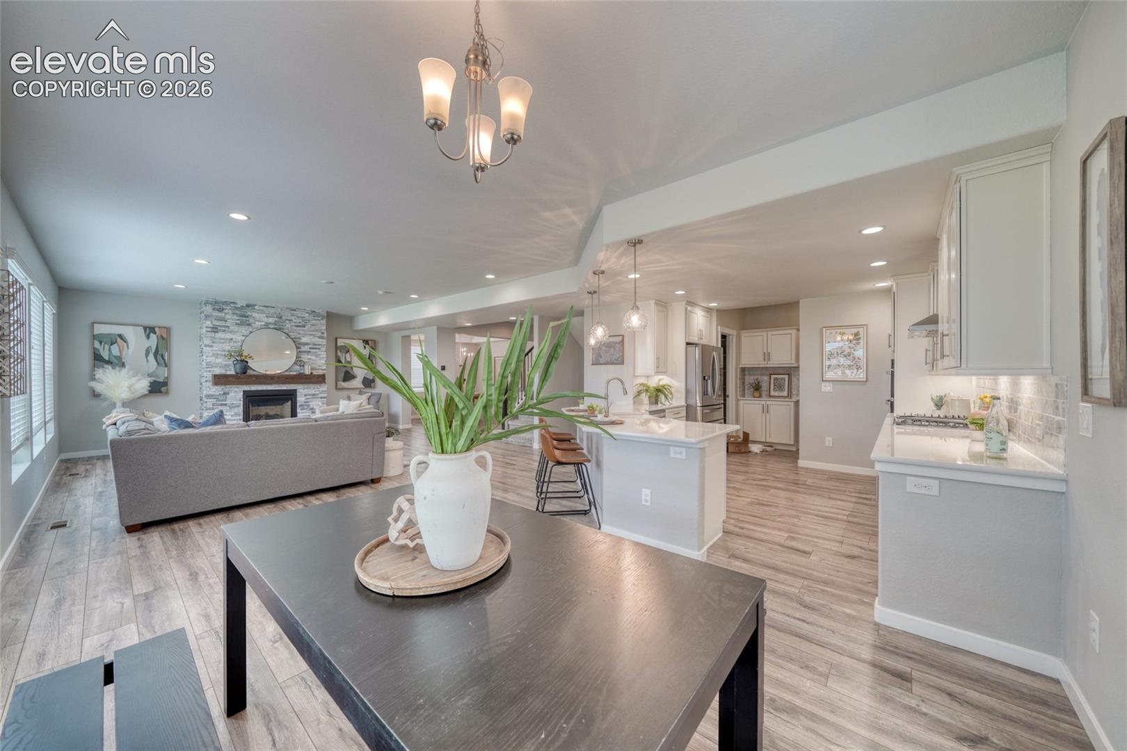 Listing photo 18 for 15691 Lake Mist Drive