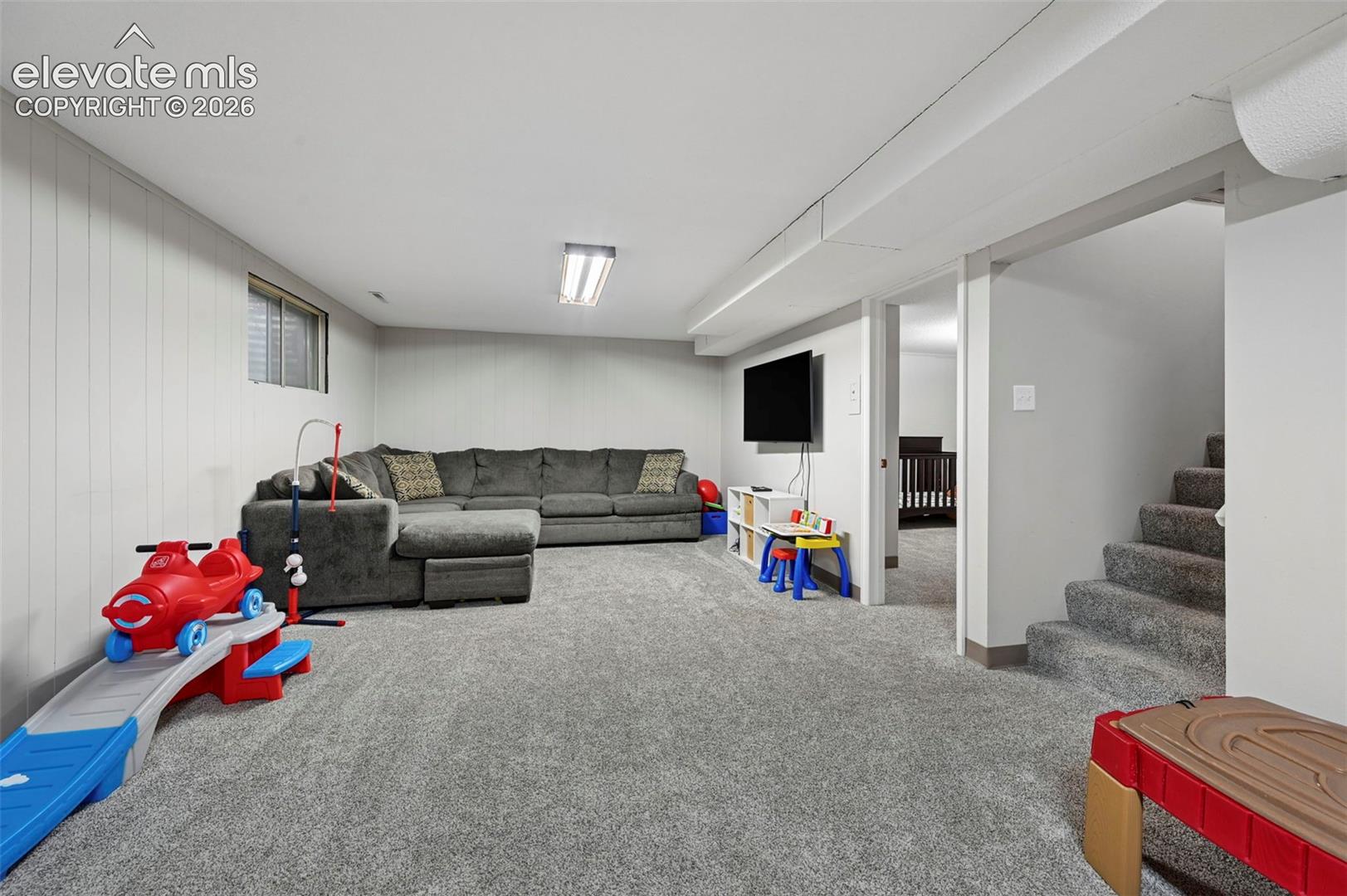 Listing photo 14 for 4615 Palmer Park Boulevard