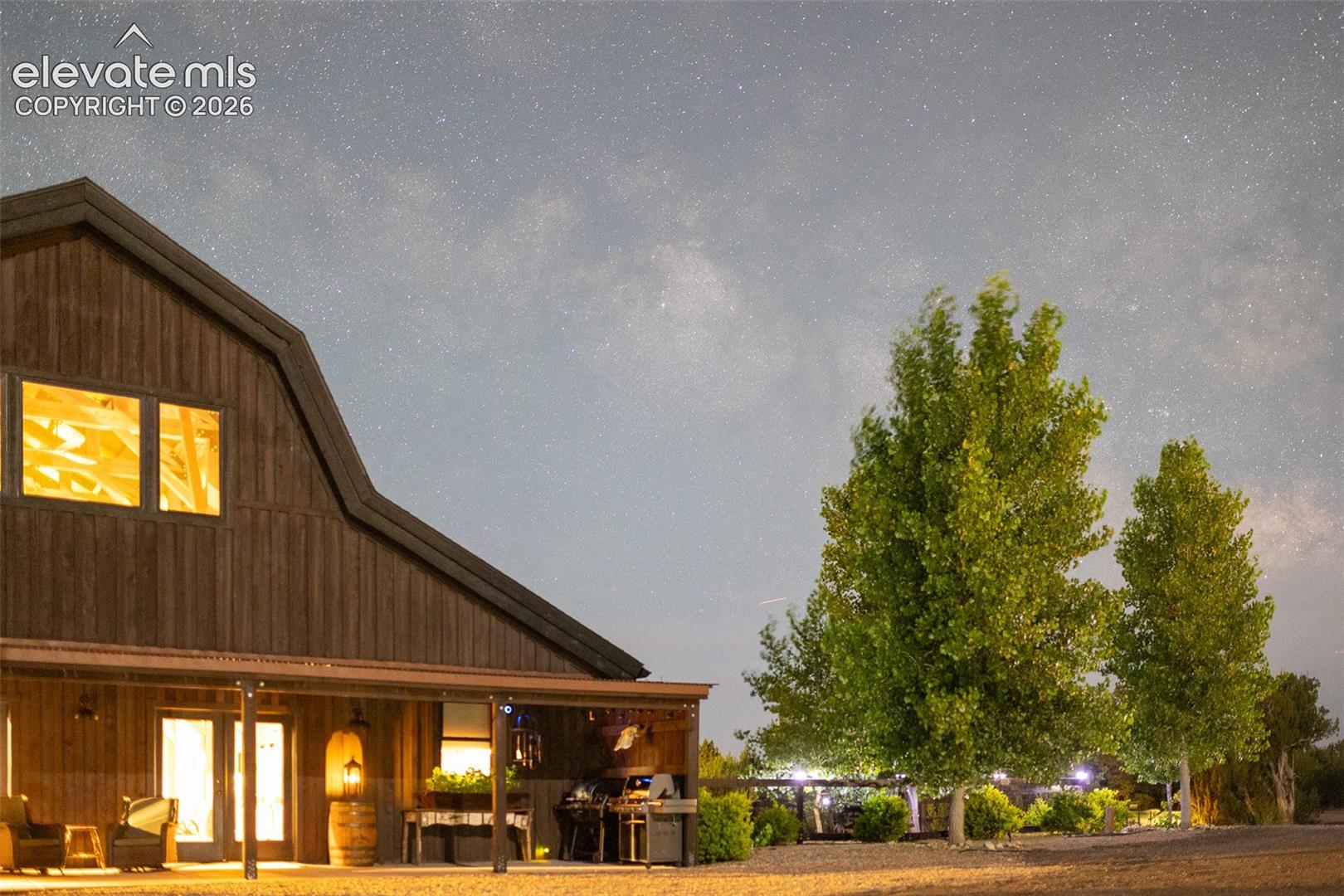 Listing photo 6 for 7445 Pinon Heights NA