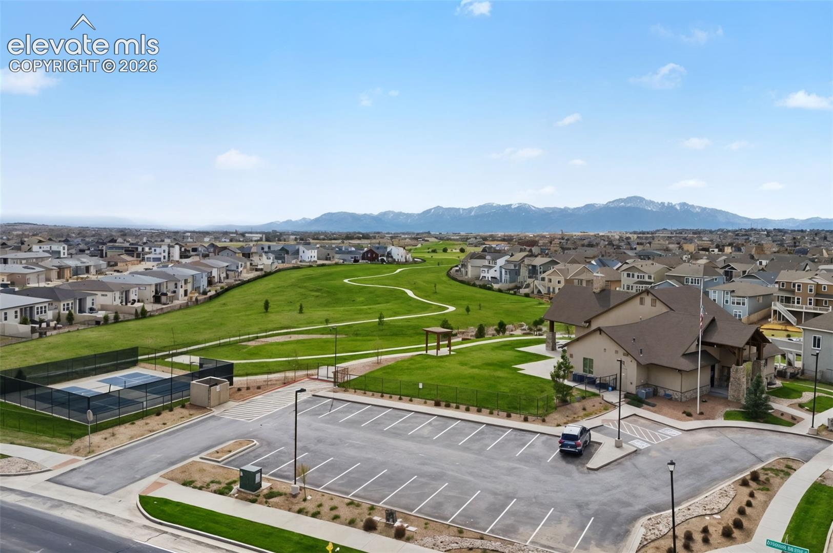 Listing photo 38 for 9982 Golf Crest Drive