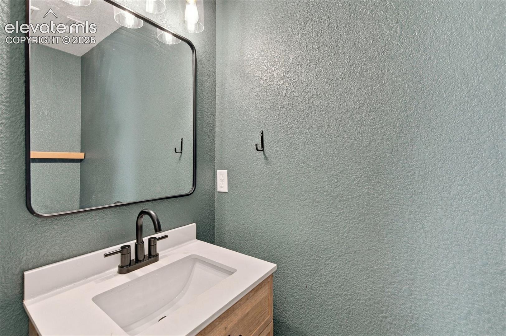 Listing photo 19 for 6798 Sandyford Lane